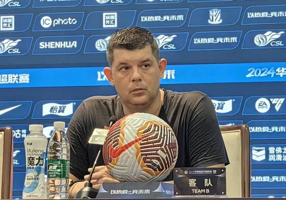 主教练发表看法，称赞球队表现出色