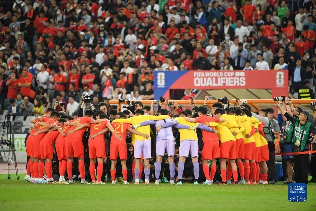 争夺资格！球队必须全力以赴，争取胜利