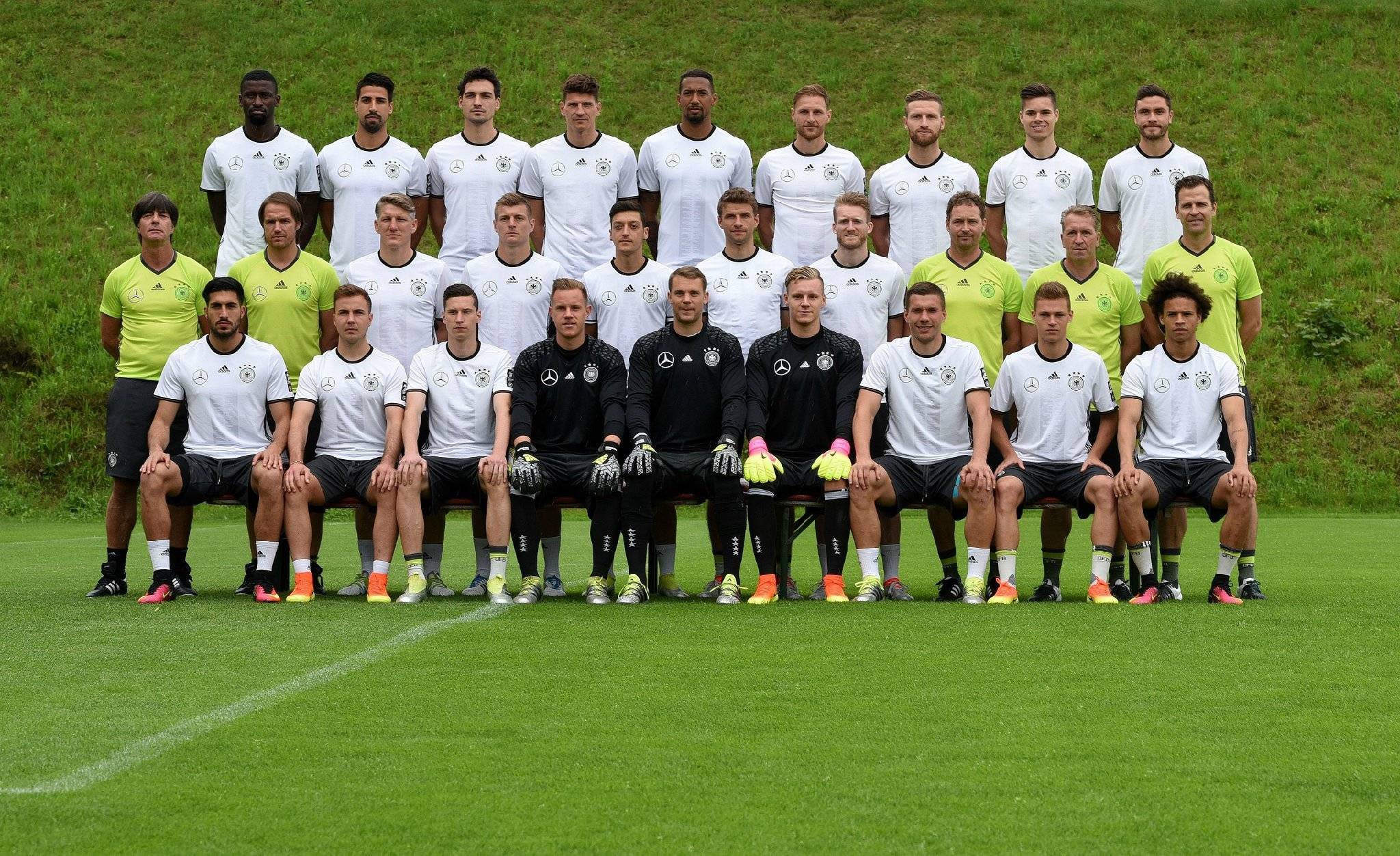 德国大胜,将士气高昂迎接淘汰赛的简单介绍 德国大胜,将士气高昂迎接淘汰赛的简单介绍