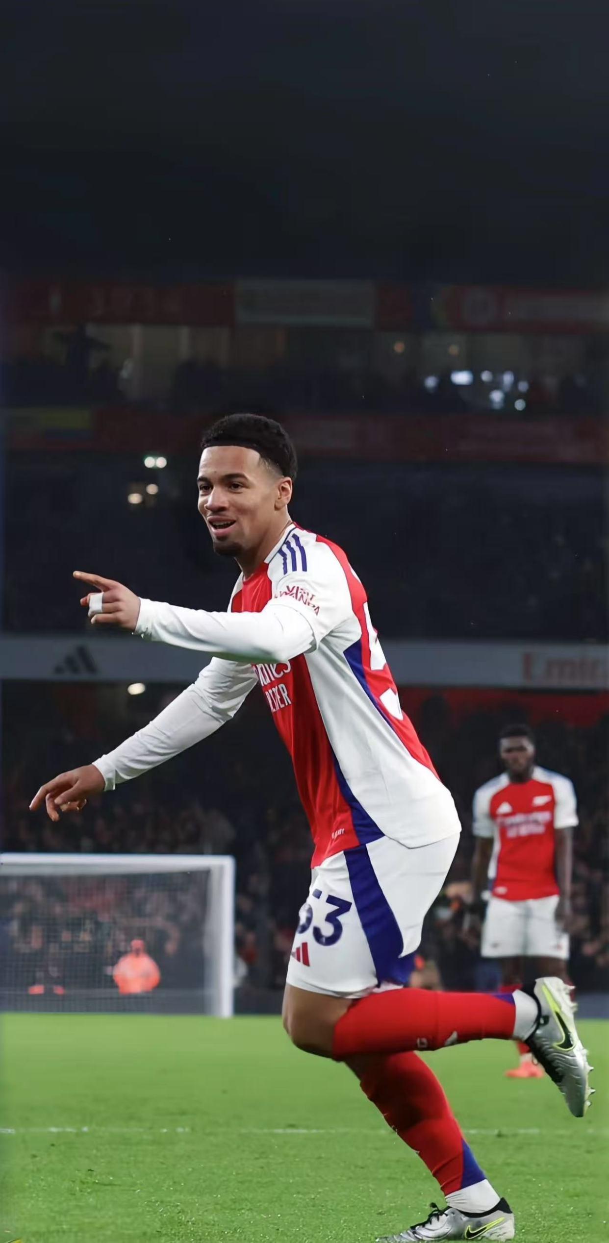 切尔西凭实力赢球，阿森纳不敌对手