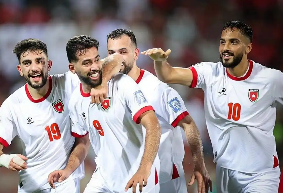 罗马爆冷塞内加尔，科瓦契奇惊艳世界的简单介绍