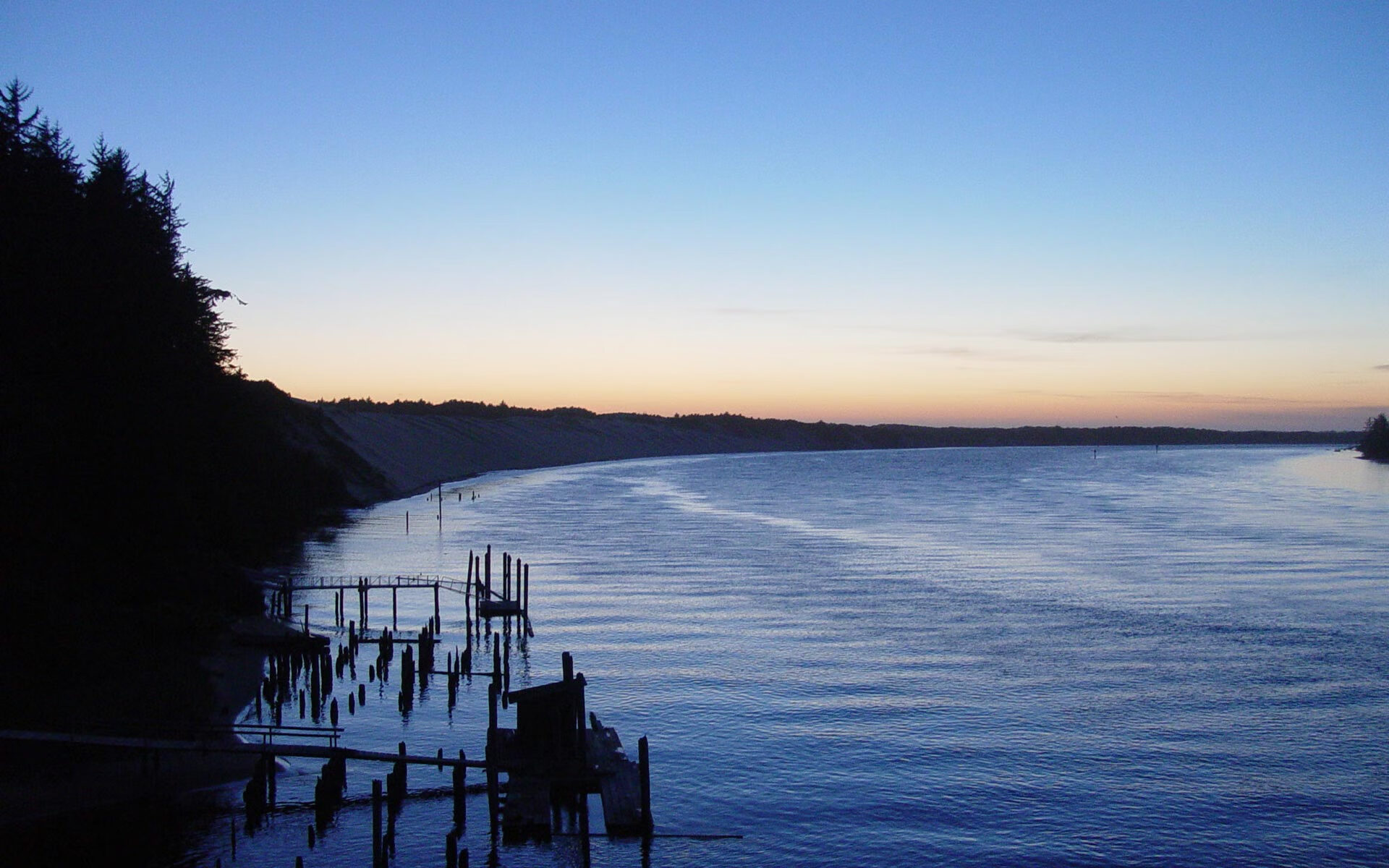 当北京队绊倒雄鹿时,保罗正在为2026世界杯的传奇热身