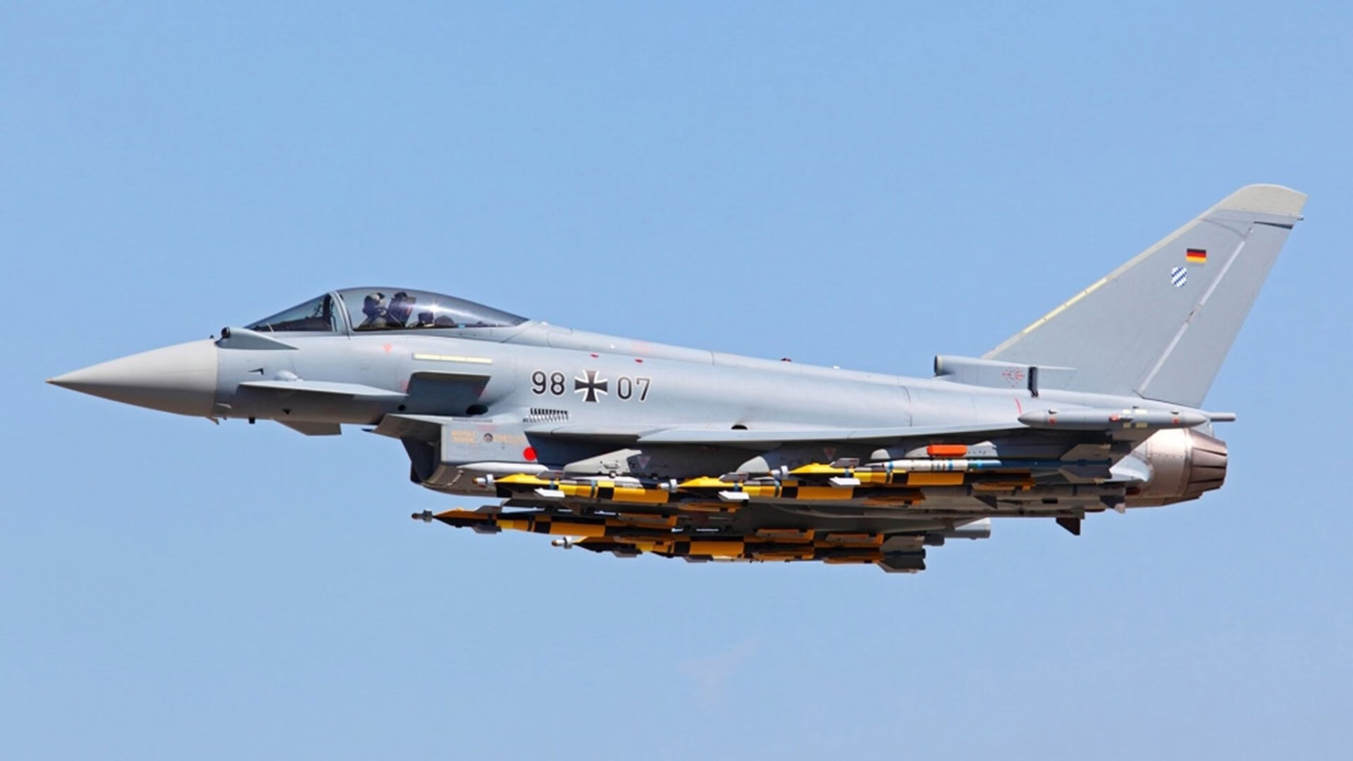 边界之外，战场之上