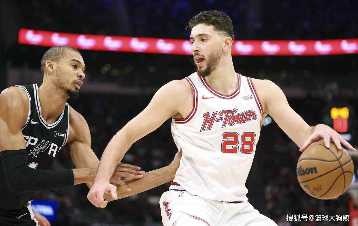 火箭末节带走猛龙,拉文成为关键先生 火箭末节带走猛龙,拉文成为关键先生