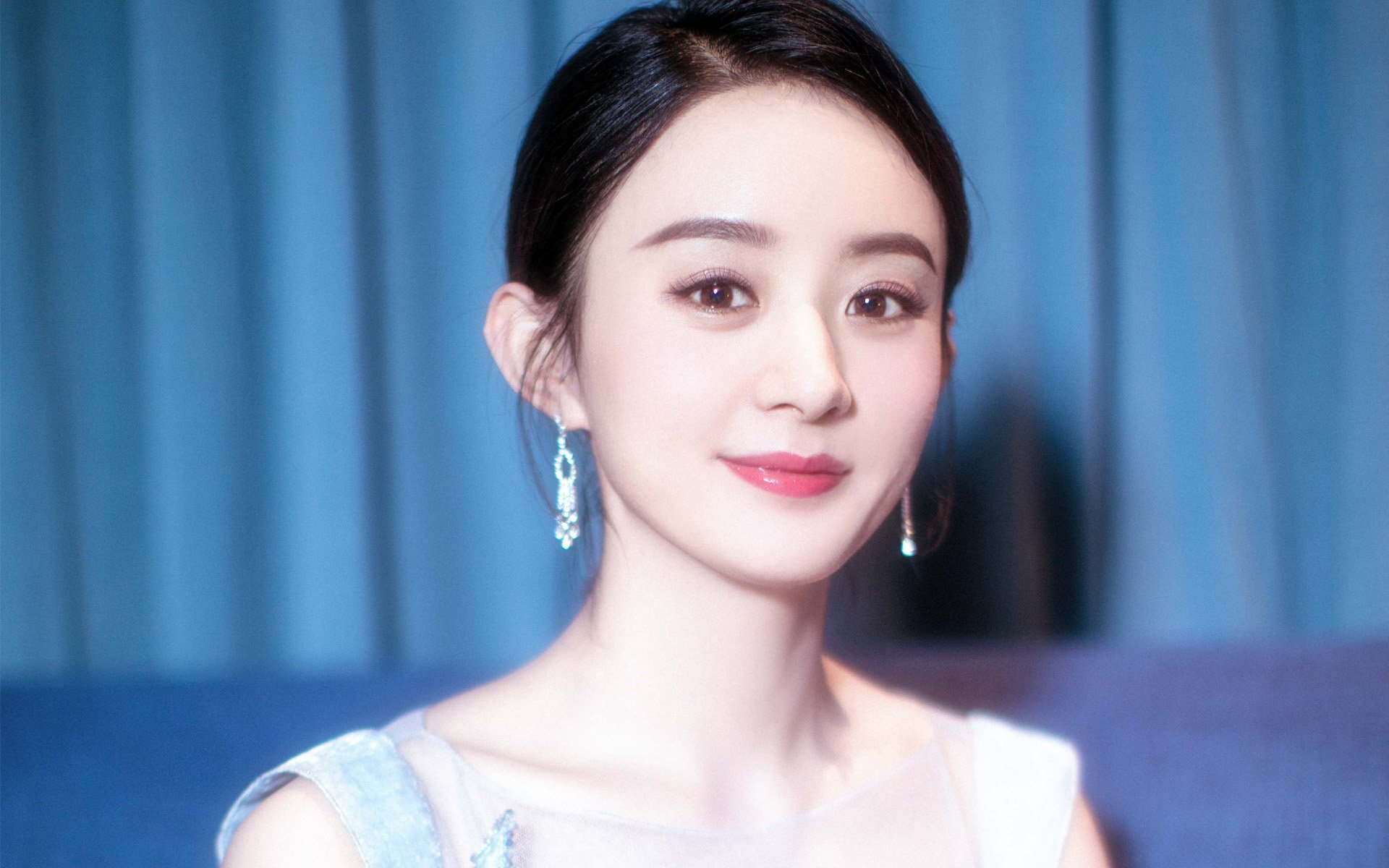 烈焰焚城，当克莱的三分雨浇熄马刺，佛光普照迈阿密之夜